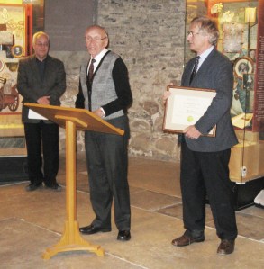 paul-aubin-prix-des-dix-2014-avec-guilles-gallichan-et-fernand-harvey